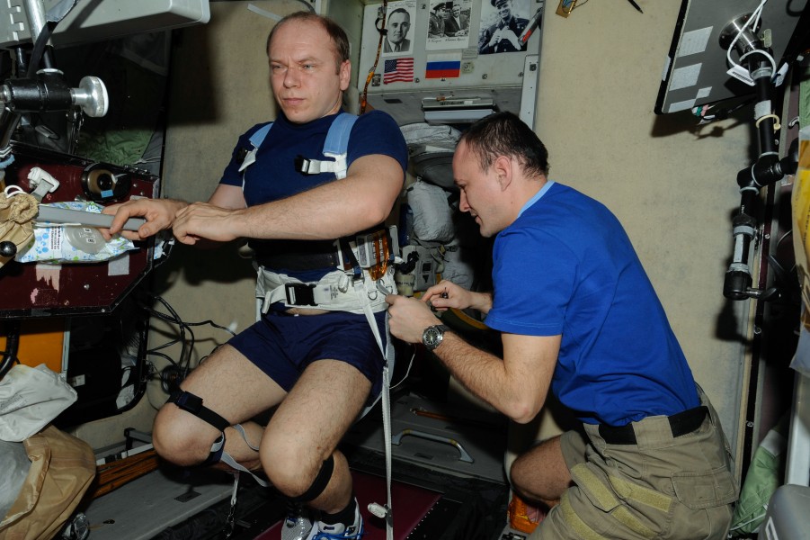 ISS-38 Oleg Kotov performs the Motocard experiment