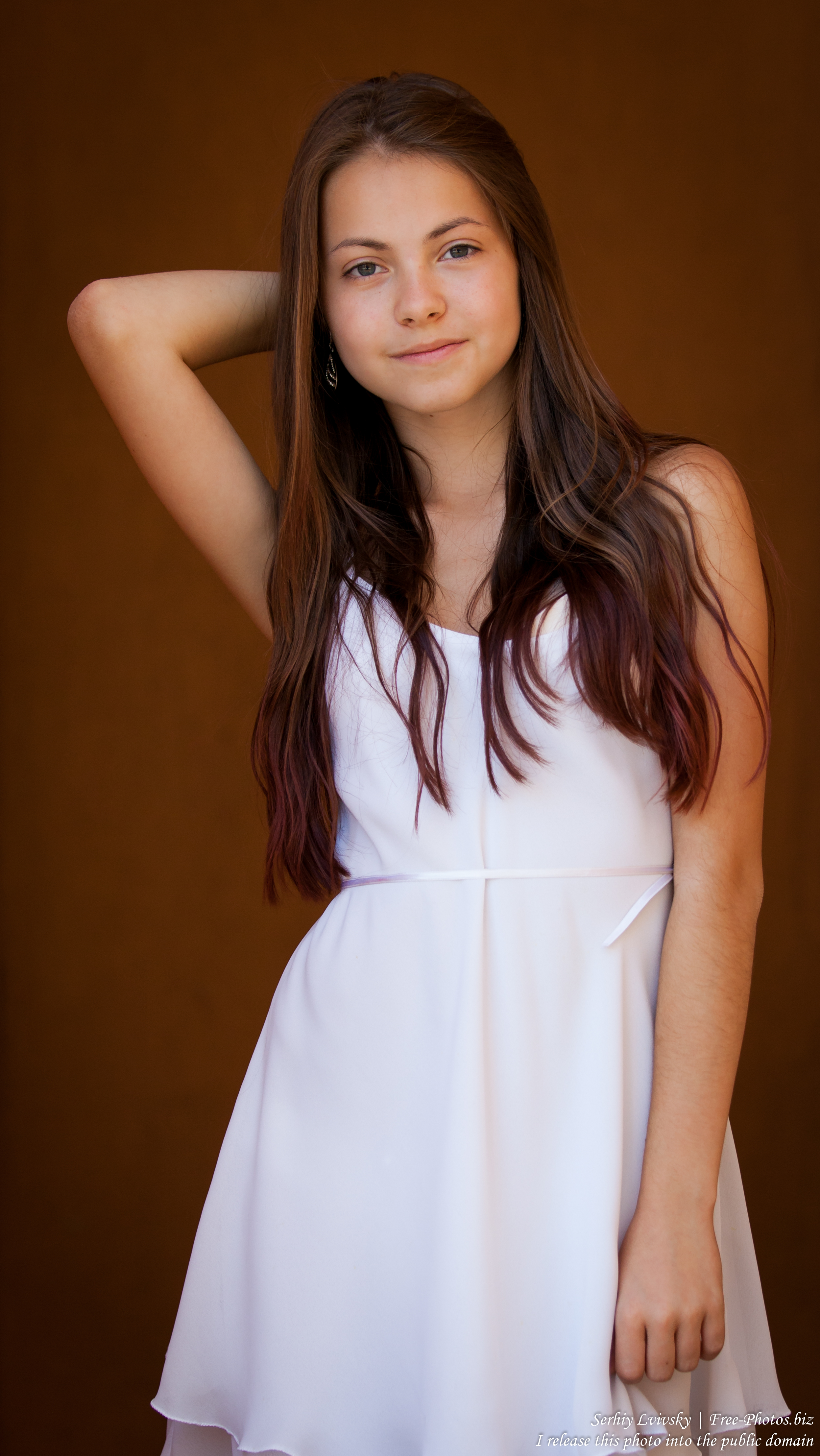 a brunette 15-year-old girl photographed in July 2015, picture 6
