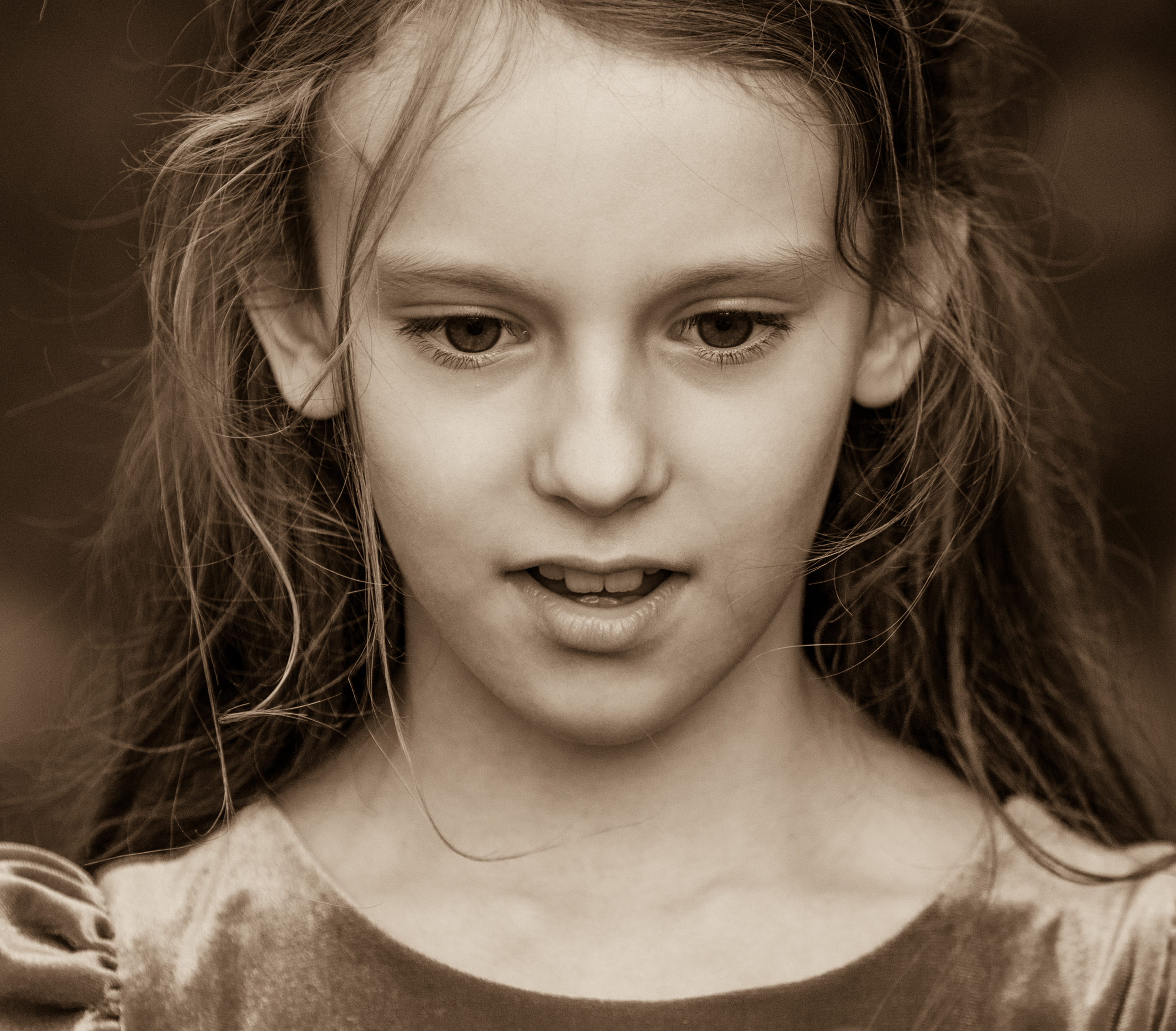 a Christian girl photographed in September 2014, picture 36, black and white
