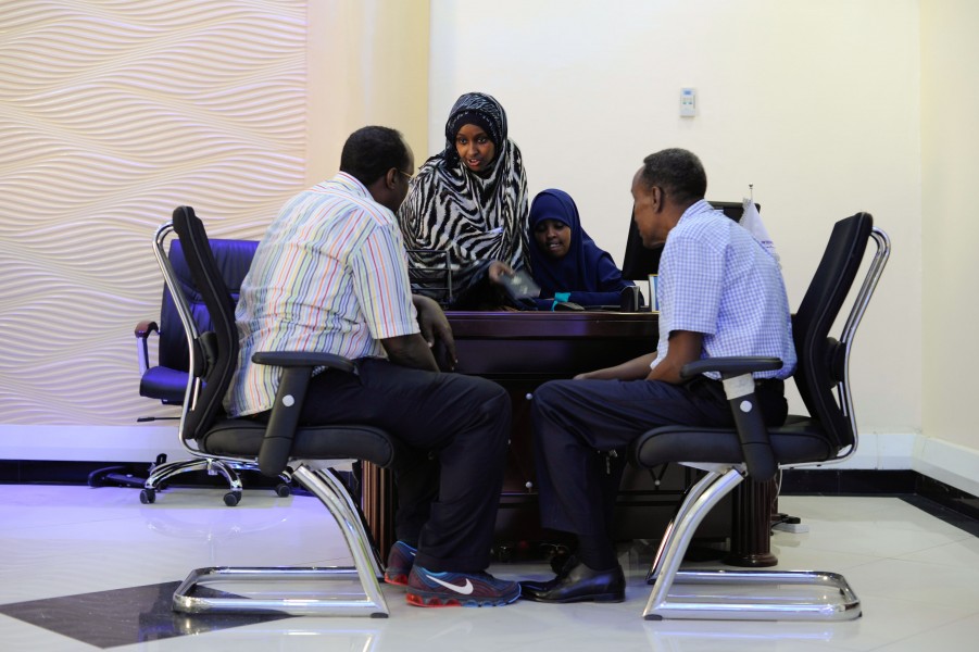 2014 11 16 International Somali Banking 07 (15824474611)