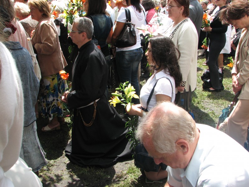 Praying people in Lviv, Ukraine. June 2012.