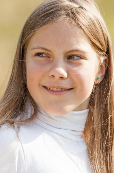 an amazingly beautiful young Catholic girl photographed in October 2014, picture 78