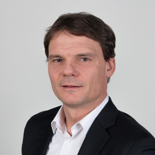 Eric Bánki MEP 1