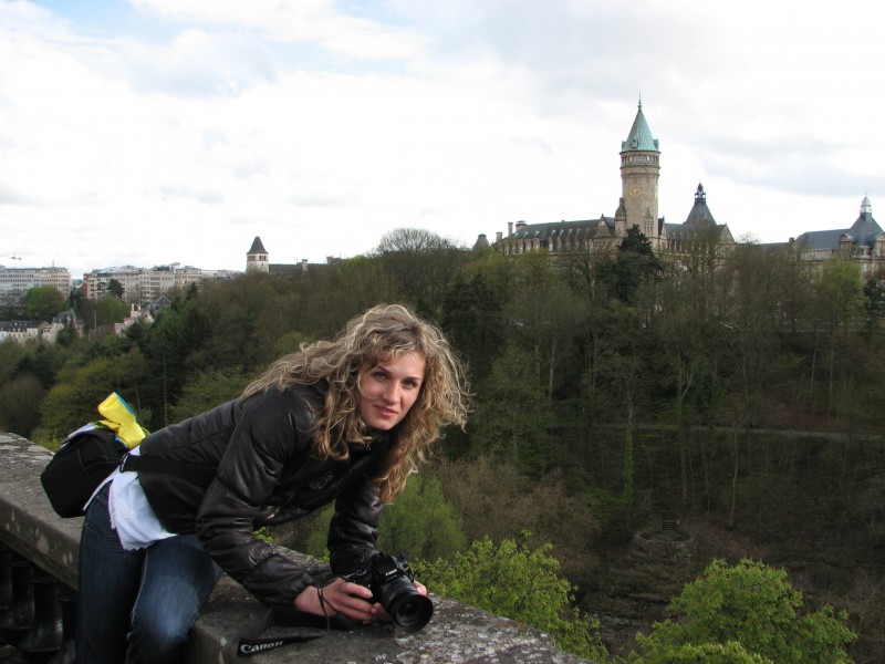 A girl with a Canon camera visiting Luxembourg