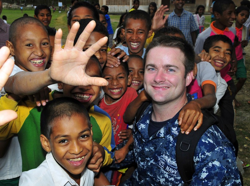 Navy photographer participates in humanitarian mission in South Pacific 110621-N-KB563-506