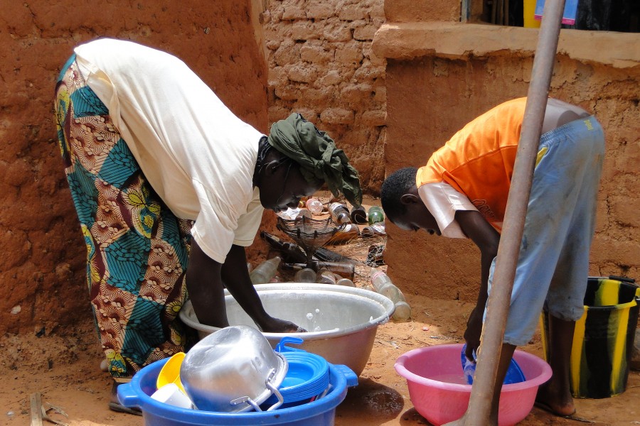 Washing Dishes at the Auberge de Nomad - Bani - Sahel Region - Burkina Faso