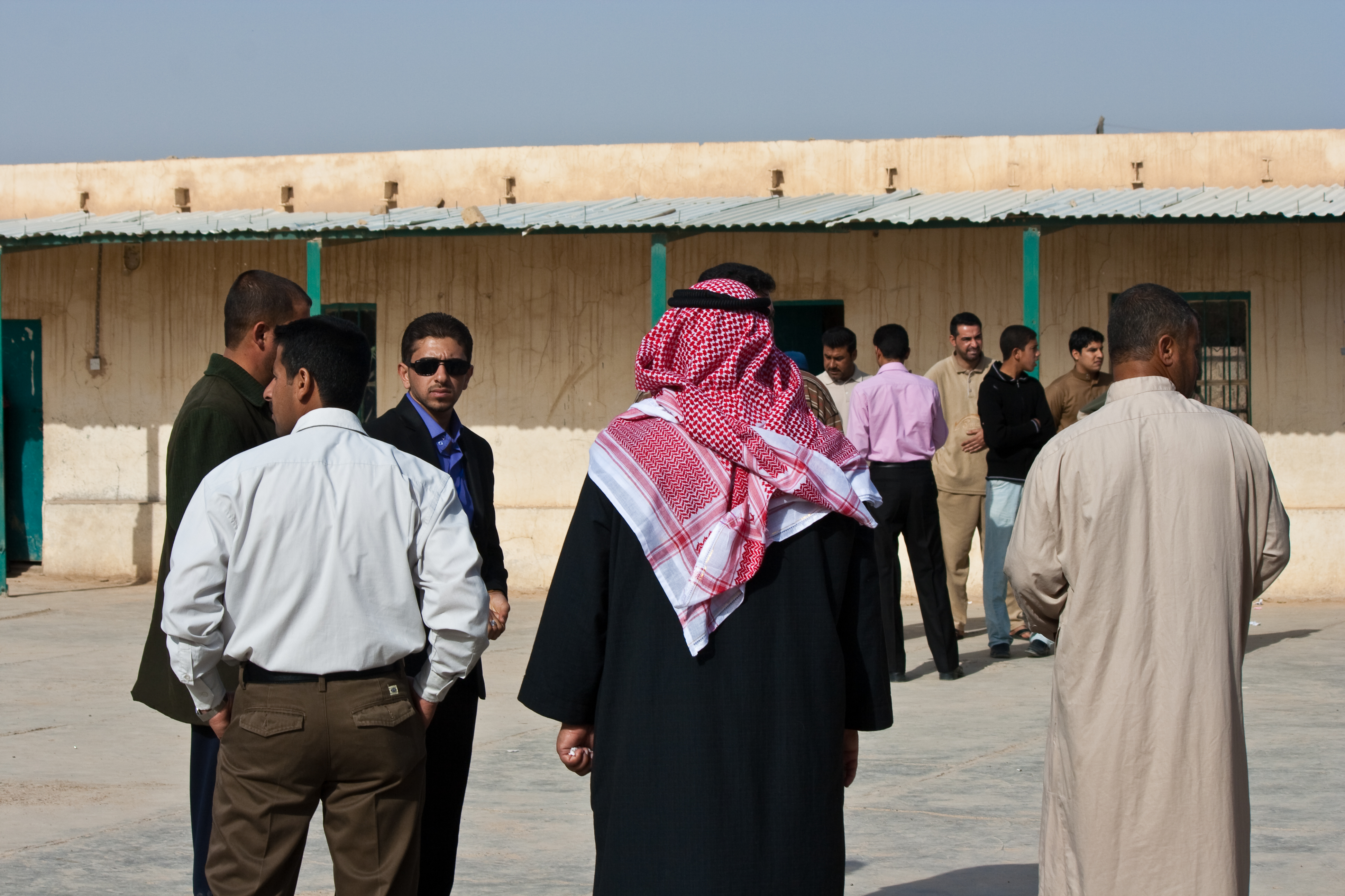 RAMADI, Gathering outside - Flickr - Al Jazeera English