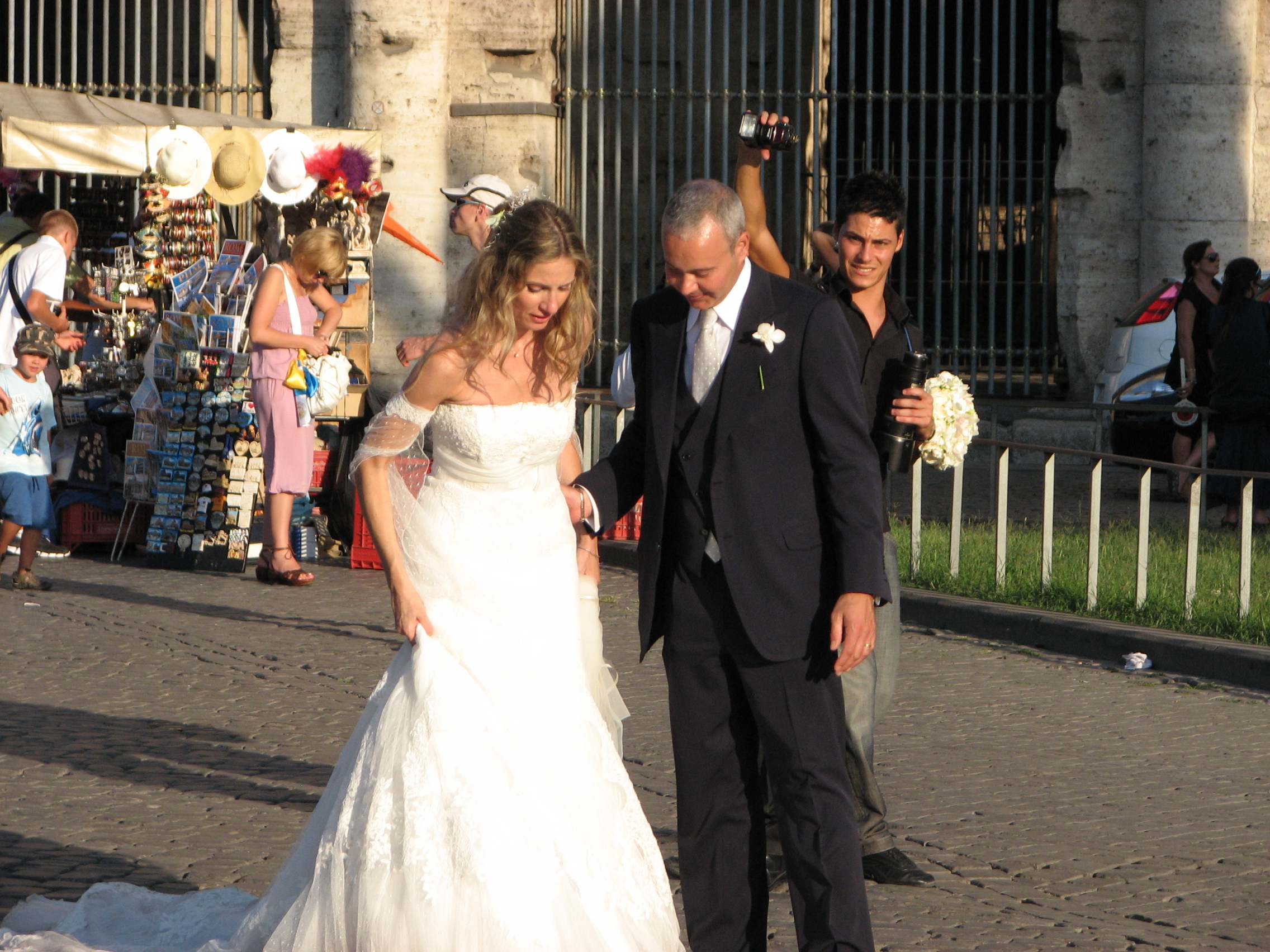 Newlyweds in Rome, Italy, European Union, August 2011, picture 32.