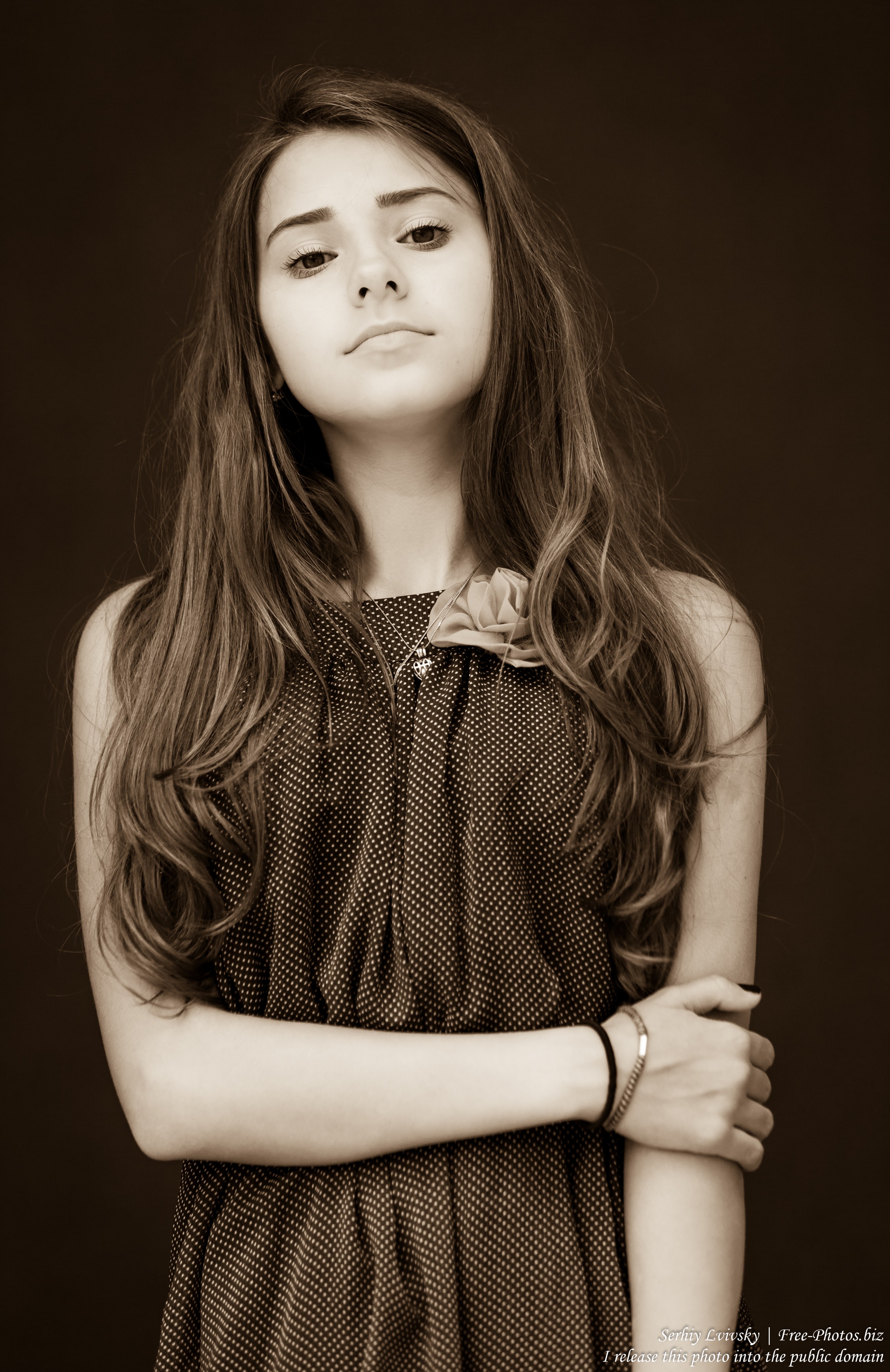 a 14-year-old brunette girl photographed in July 2015, picture 14