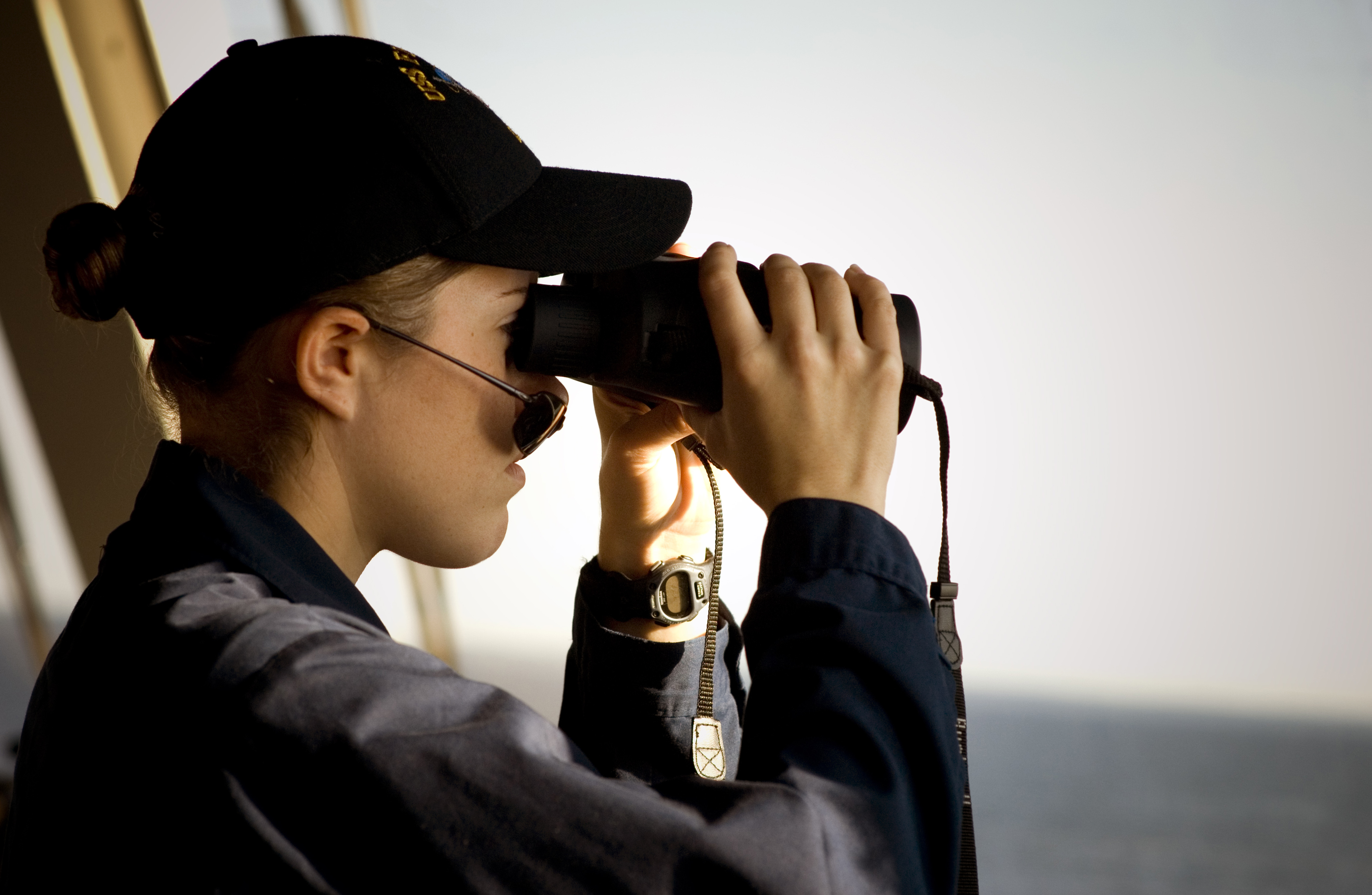 US Navy 080806-N-5549O-110 hip's Navigator Lt.j.g. Shaina Hayden searches out surface contacts