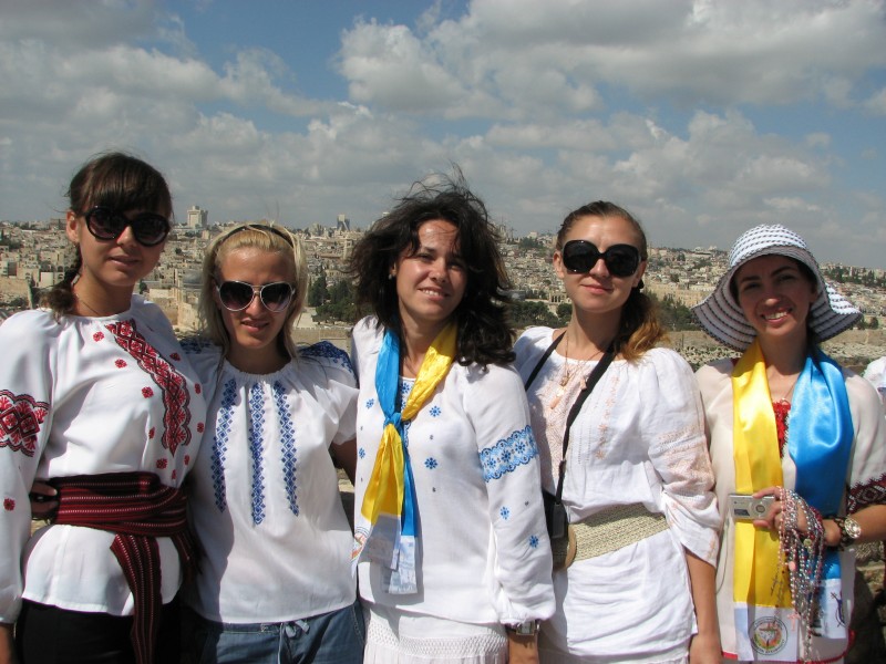 Christian pilgrim girls in Jerusalem, Israel, 2011, photo 33