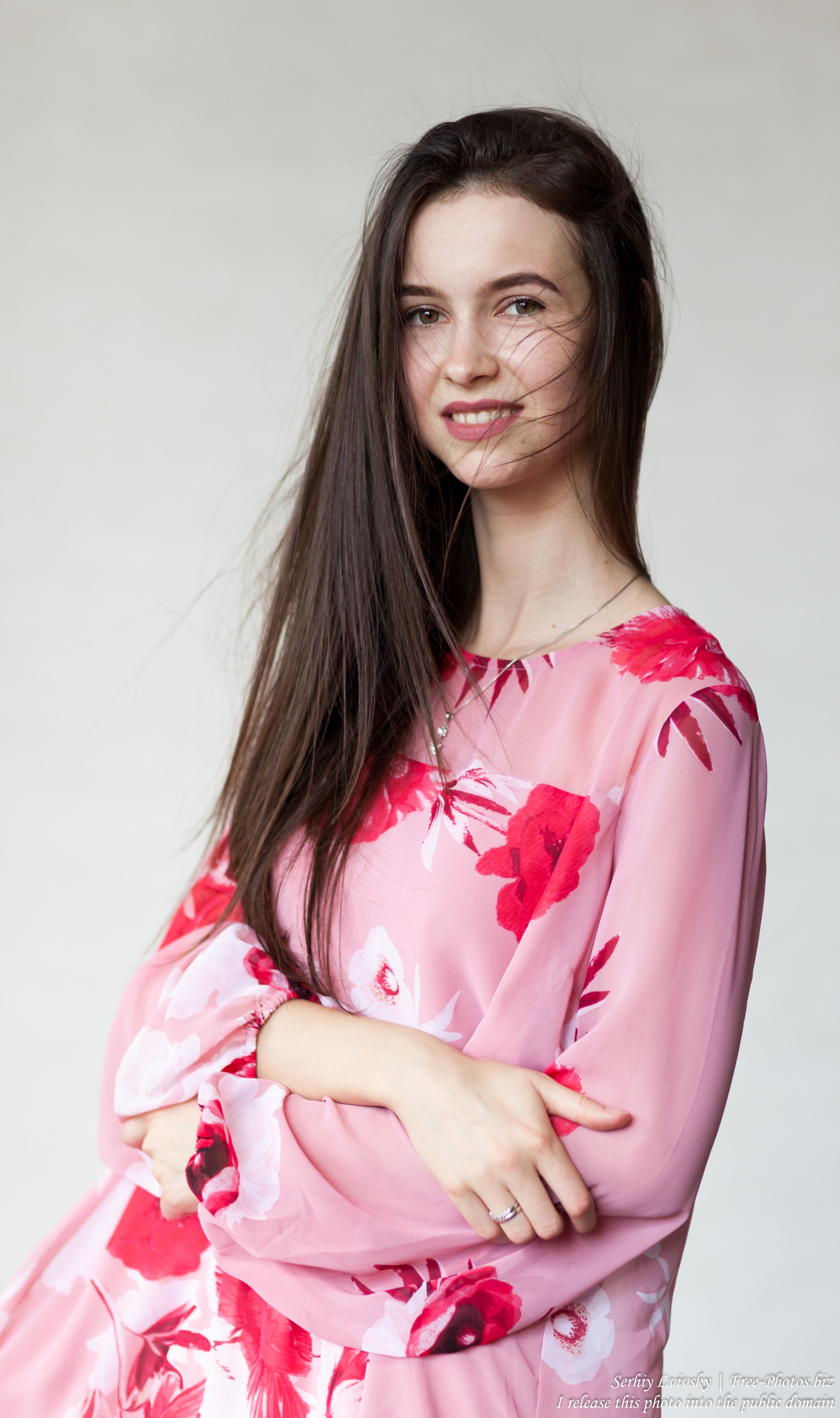 Photo Of Vika A 25 Year Old Brunette Woman Photographed By Serhiy Lvivsky In July 2018 Picture 43