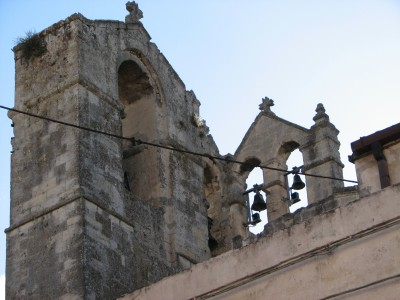 Free photo of Matera town, Italy. Matera preserves a large and diverse collection of buildings related to the Christian faith, including a large number of rupestrian churches carved from the soft volcanic rock of the region. These churches, which are also found in the neighboring region of Puglia, were listed in the 1998 World Monuments Watch by the World Monuments Fund. The Passion of the Christ movie was taped in Matera.<br>Name of photo's author: Free-Photos.biz<br>This photo was taken in: Matera, Italy