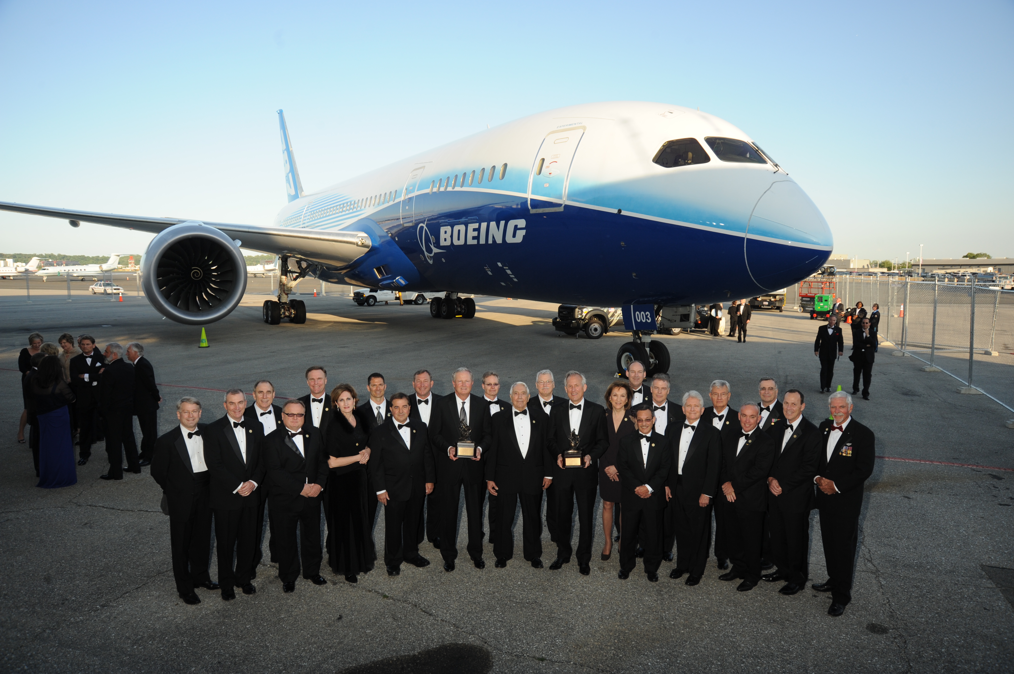 2011 Collier Trophy Recipient, the Boeing 787 Dreamliner, and Collier Selection Committee