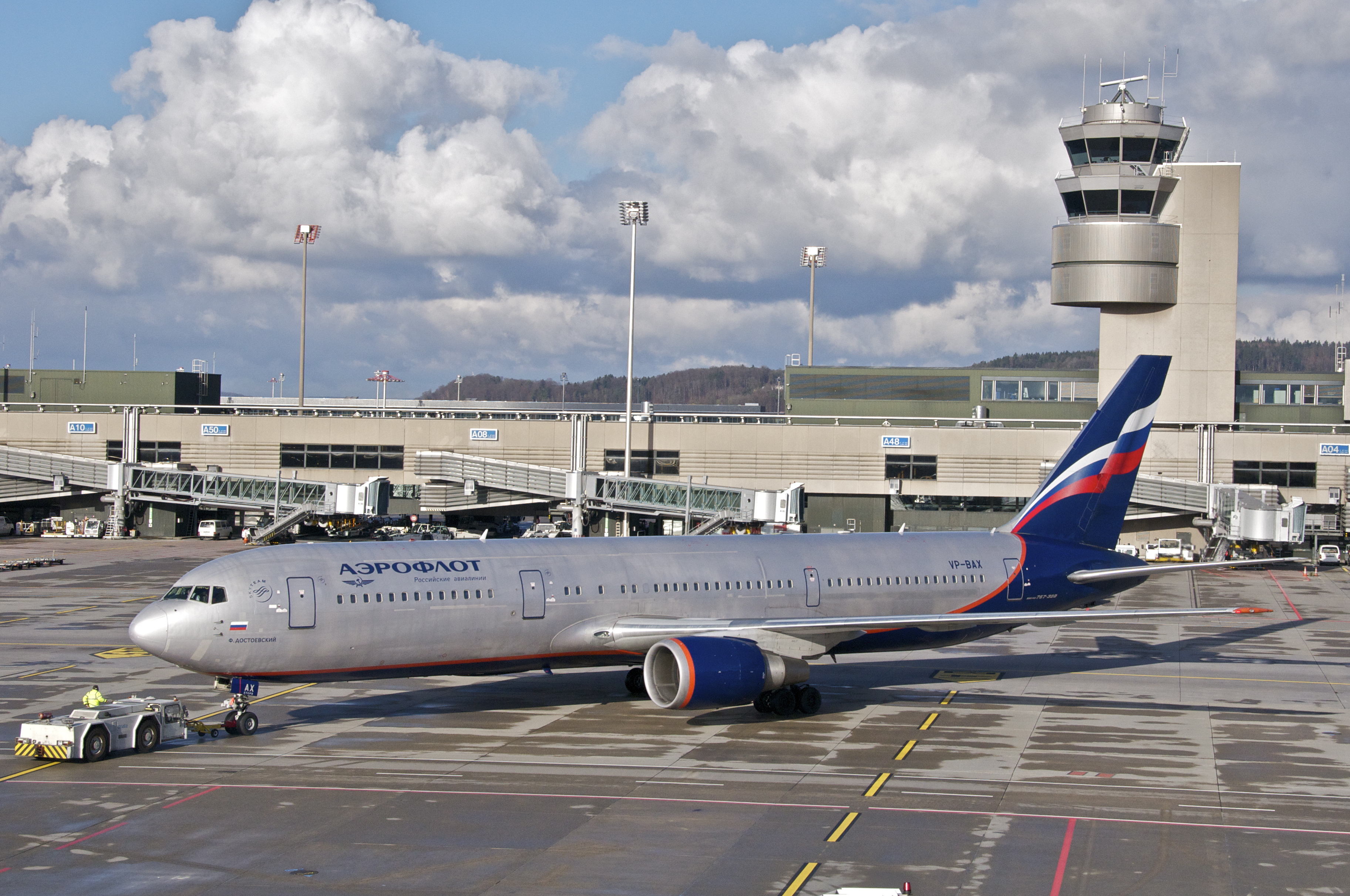 Aeroflot Boeing 767-300; VP-BAX@ZRH;02.01.2013 686ba (8359869706)
