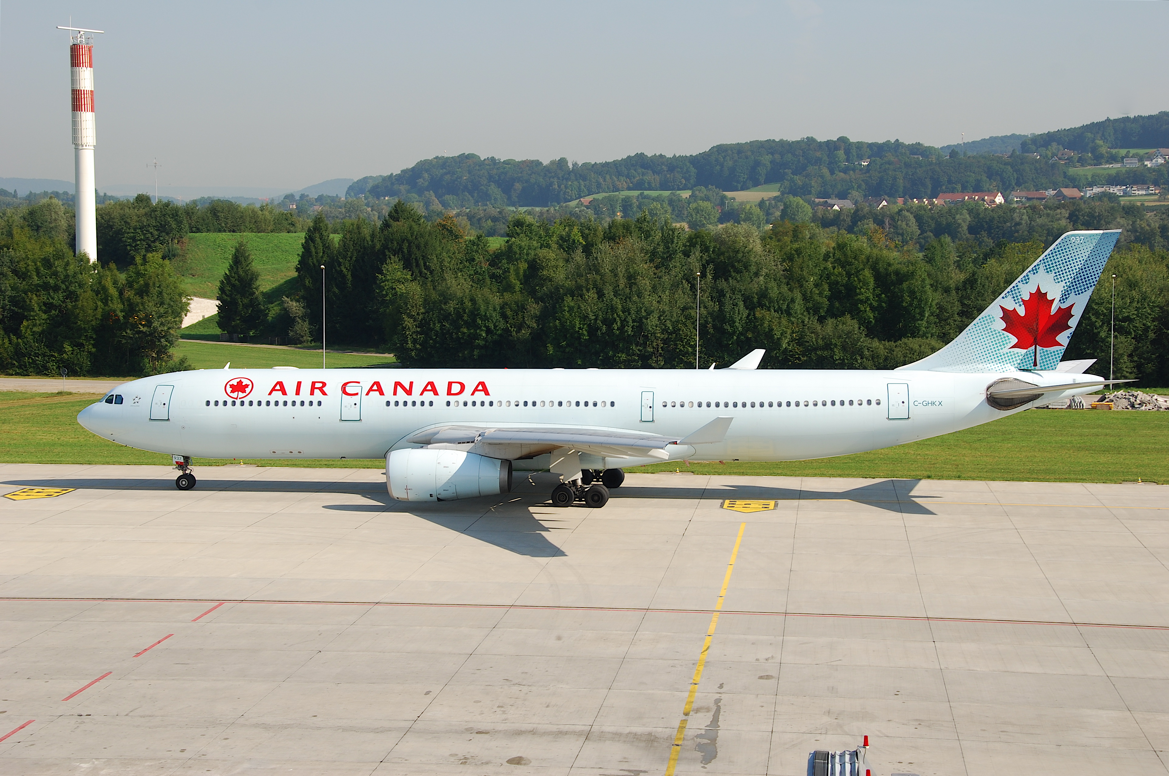 Air Canada Airbus A330-300; C-GHKX@ZRH;20.08.2009 551ap (4327088277)