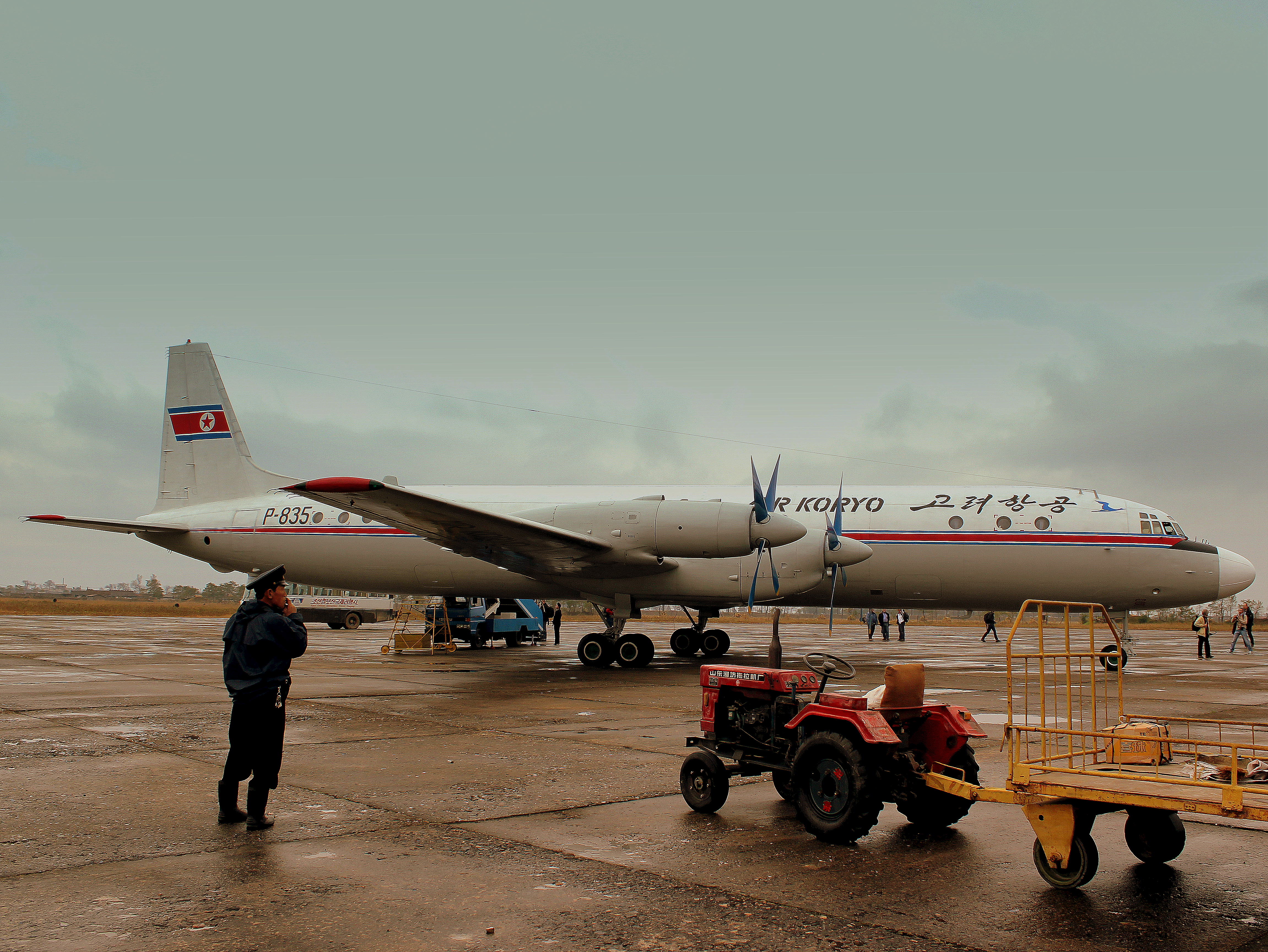 AIR KORYO IL18 P835 AT ORANG MT CHILBO AIRPORT DPR KOREA OCT 2012 (8157373272)