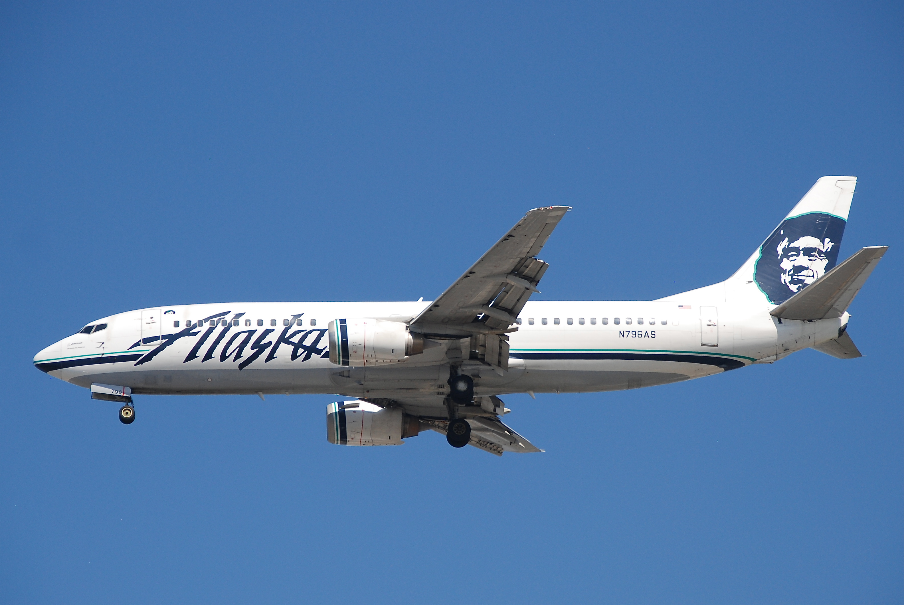 Alaska Airlines Boeing 737-400; N796AS@LAX;11.10.2011 623fg (6646207177)
