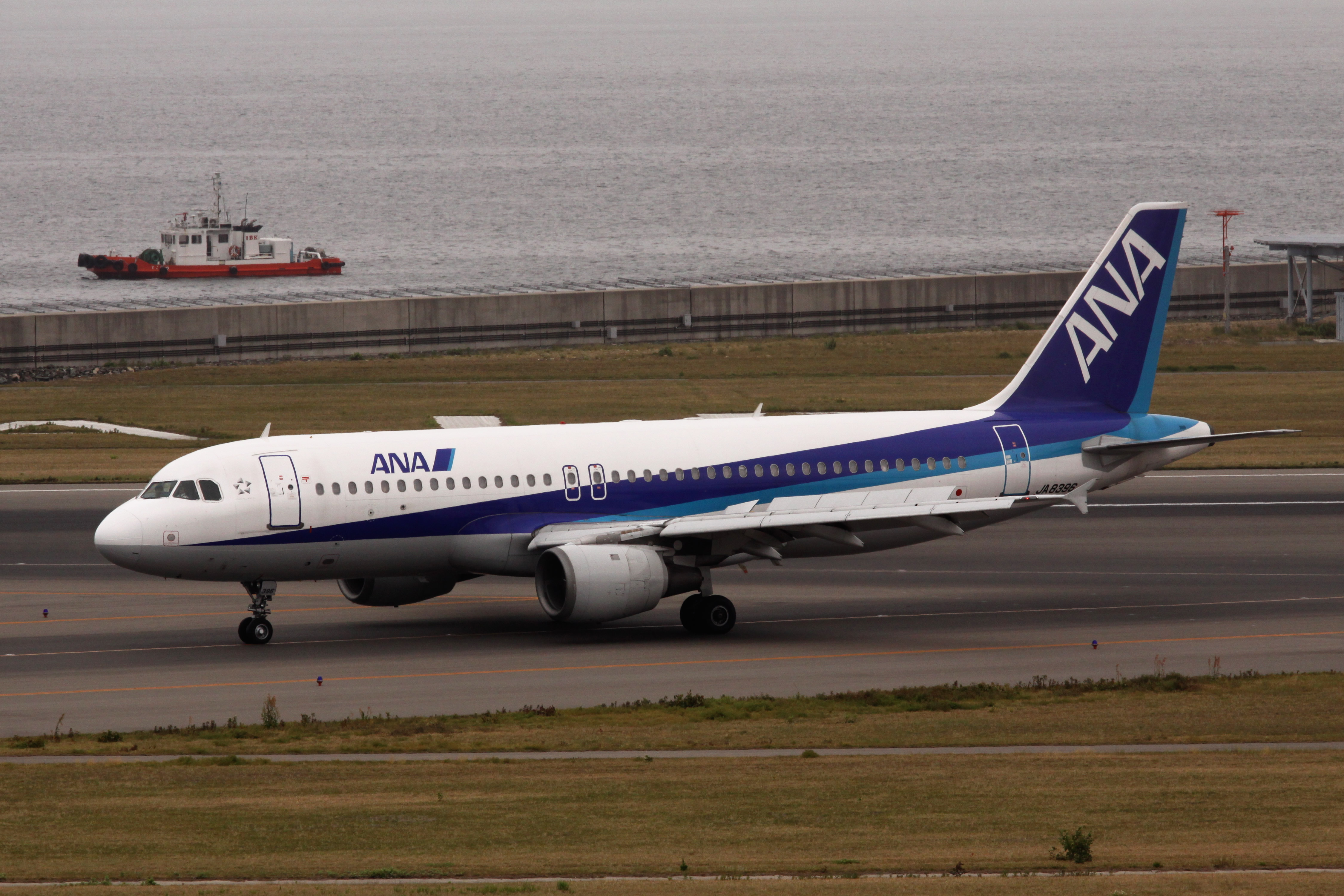 ANA A320-200(JA8396) (3500254691)