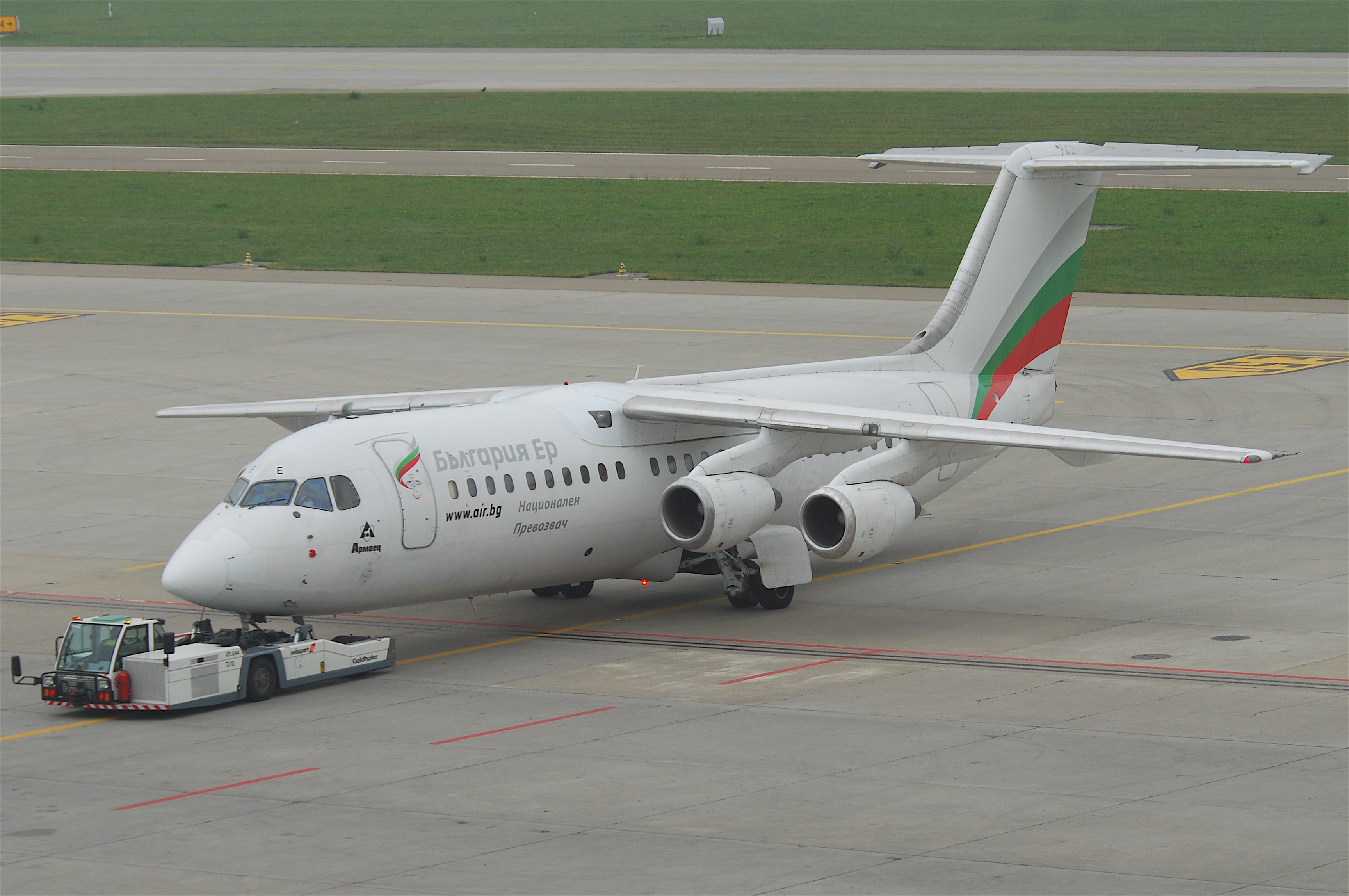Bulgaria Air BAe 146-300; LZ-HBE@ZRH;30.09.2011 619bl (6206526823)