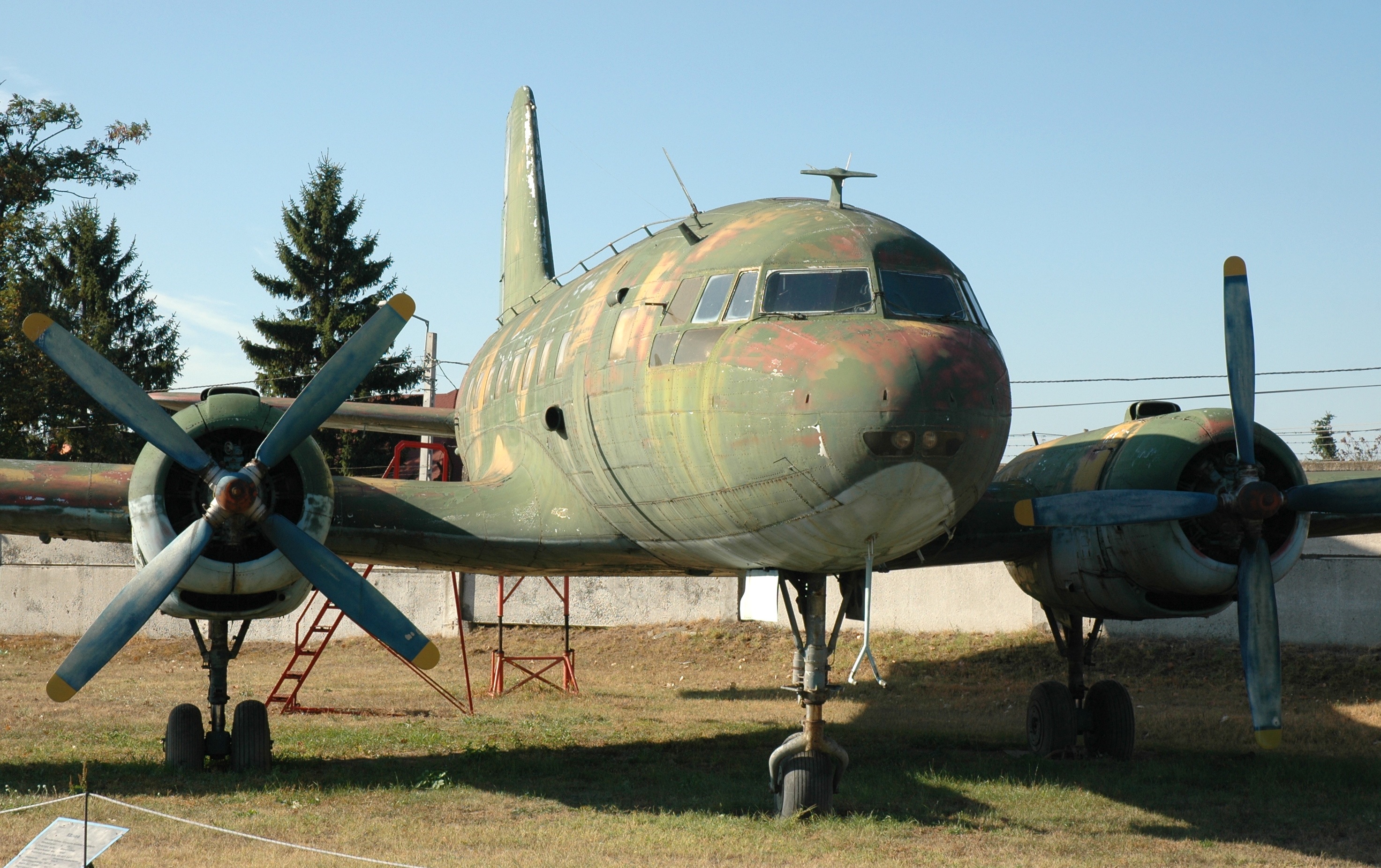 Il-14P Szolnok 2011 2