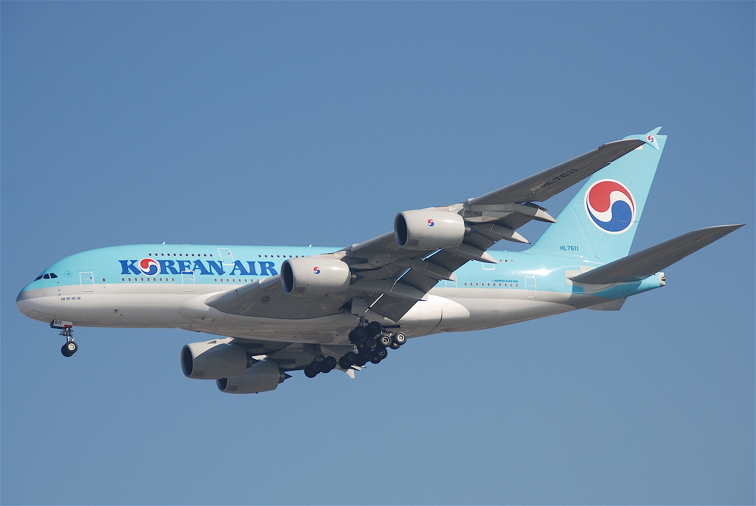 Korean Air Airbus A380-861; HL7611@LAX;11.10.2011 623br (6643811363)