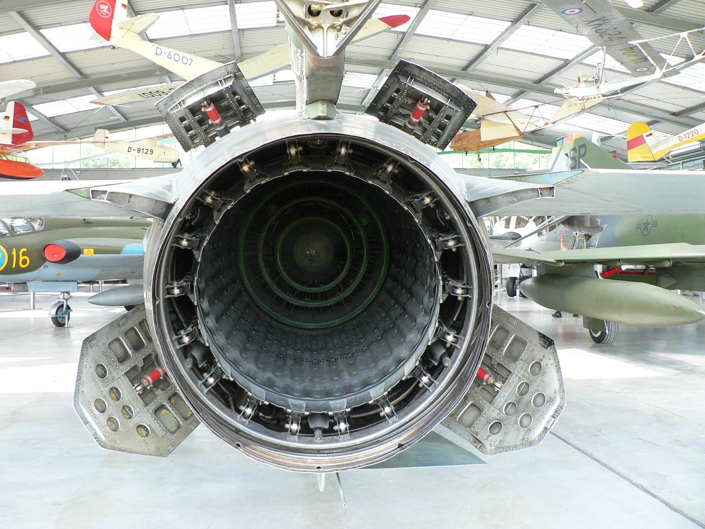 MiG-23 afterburner exhaust airbrakes