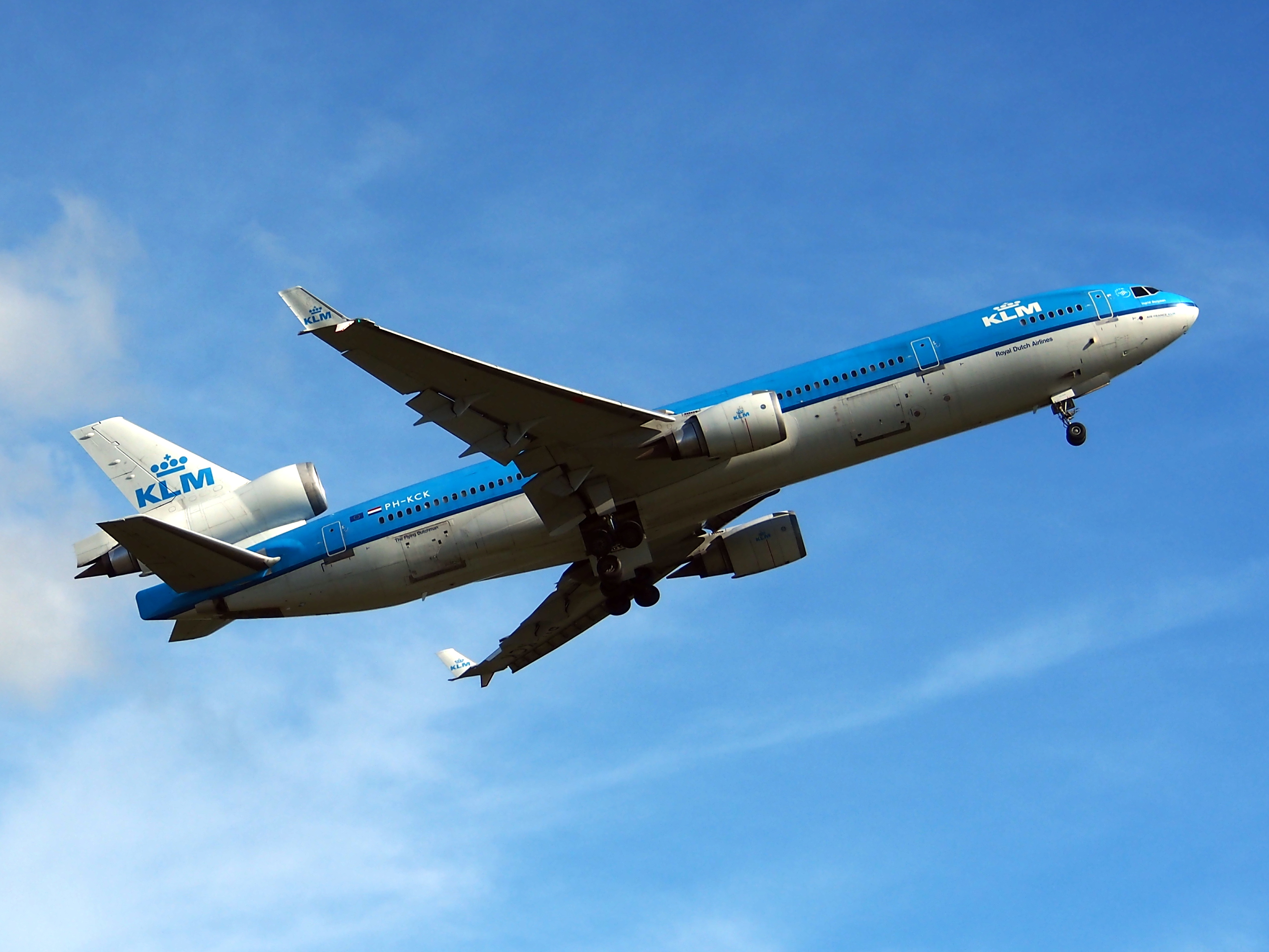 PH-KCK KLM Royal Dutch Airlines McDonnell Douglas MD-11 take-off pic2