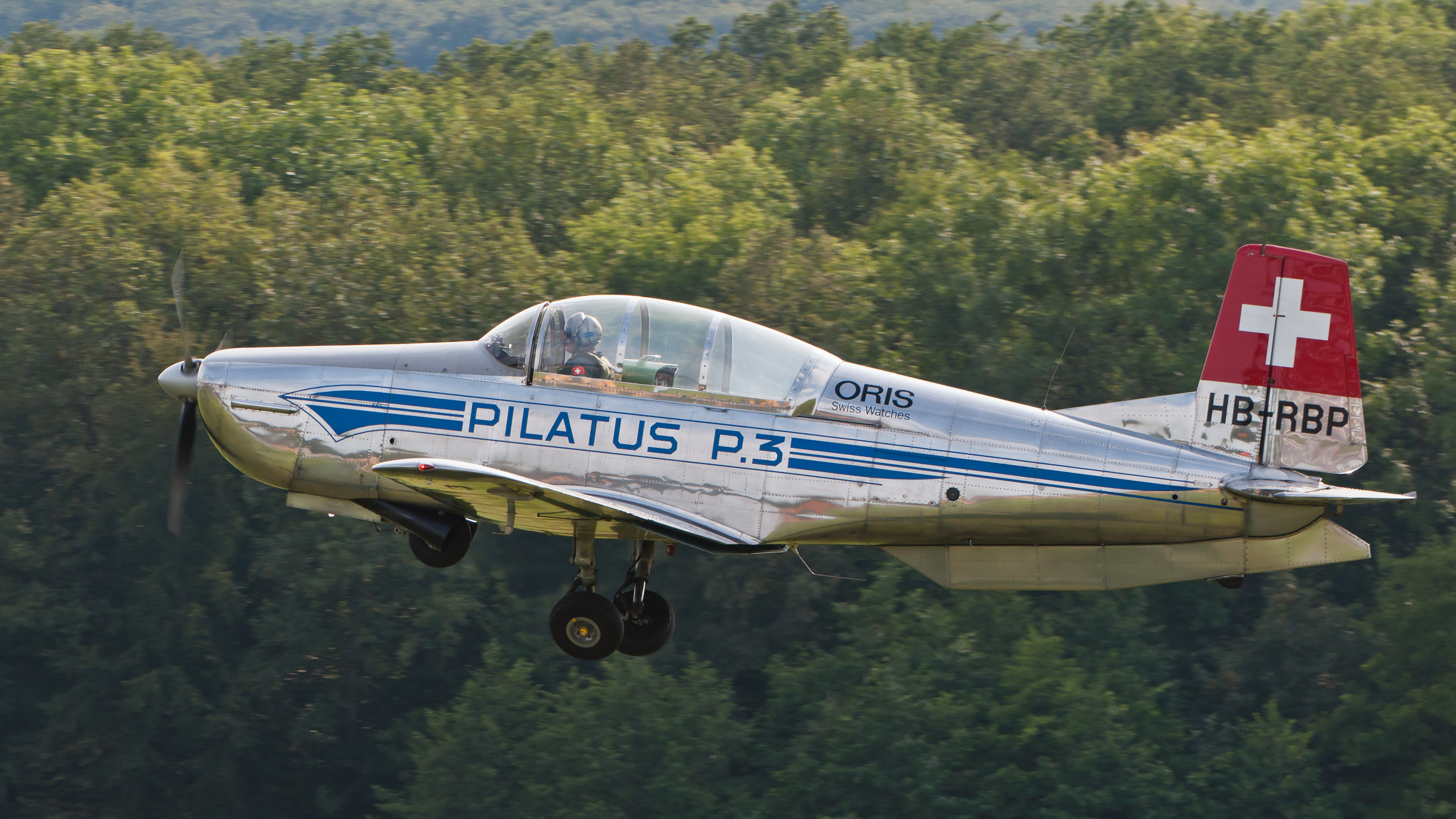 Pilatus P3-03 P3-Flyers HB-RBP OTT 2013 01