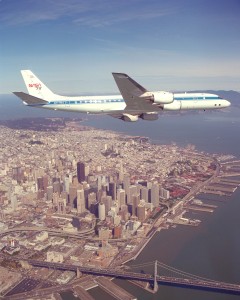 Douglas DC-8-72 over San Fancisco