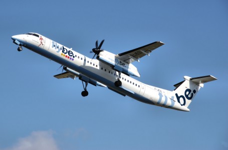 Flybe dash8 g-jecl takeoff manchester arp