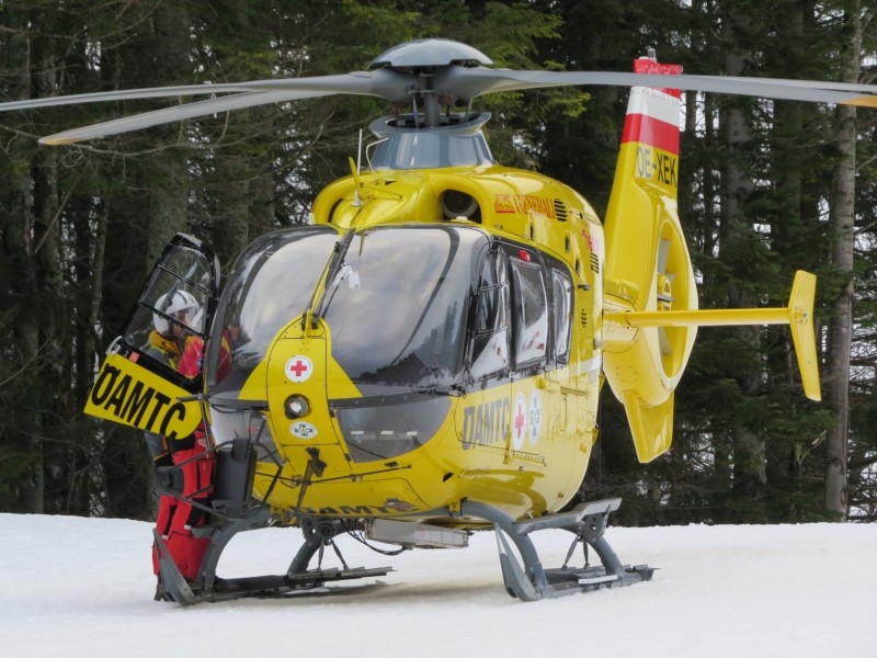 2018-01-01 (178) ÖAMTC Christophorus 14 Airbus H135 OE-XEK in alpine operation in Annaberg, Lower Austria