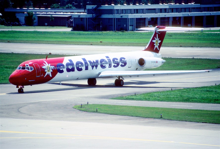 28ah - Edelweiss Air MD-83; HB-IKN@ZRH;14.07.1998 (5424591132)