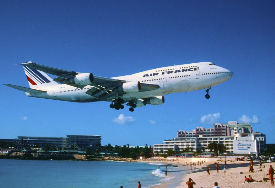 50cf - Air France Boeing 747-300; F-GETB@SXM;05.02.1999 (8083374007)
