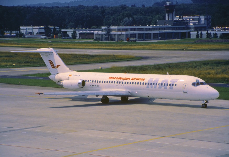 62bn - MAT Macedonian Airlines DC-9-32; Z3-AAB@ZRH;29.06.1999 (4707198341)