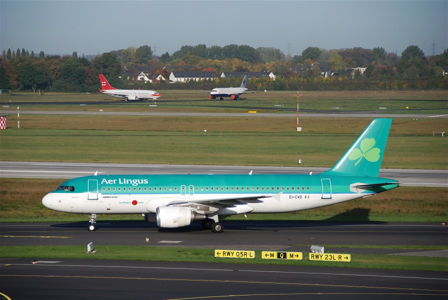 Aer Lingus Airbus A320, EI-CVD@DUS,13.10.2009-558cy - Flickr - Aero Icarus