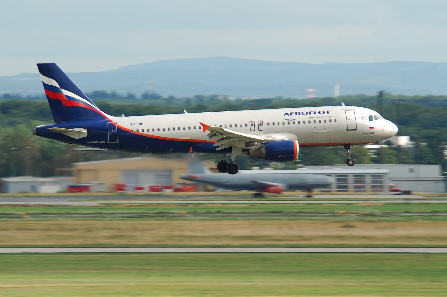 Aeroflot Airbus A320; VP-BWI@FRA;08.08.2010 585ct (4878969642)