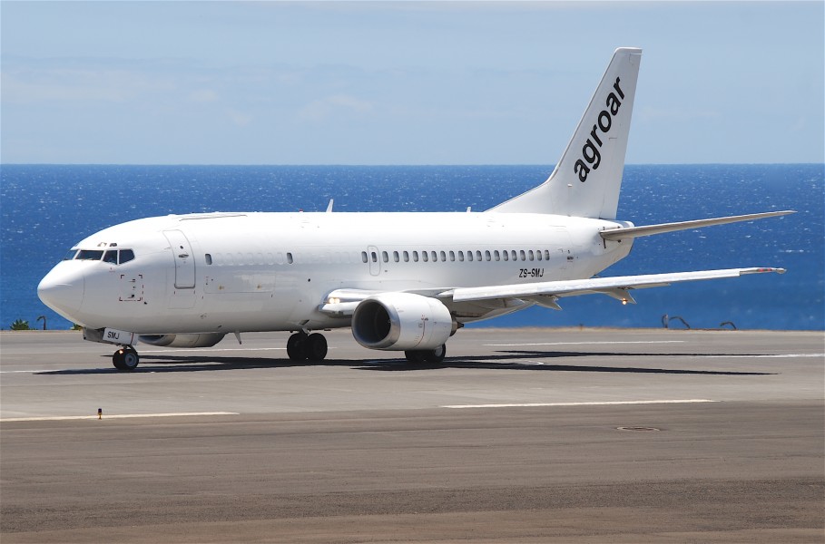 Agroar Boeing 737-3Y0F; ZS-SMJ@FNC;12.07.2011 607br (5940064558)