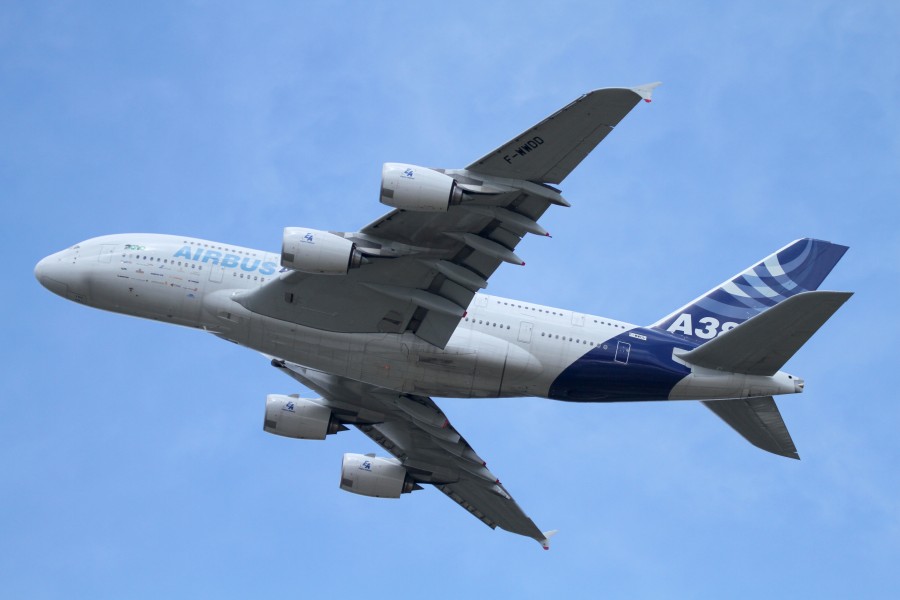 Airbus A380 17 (4826452834)
