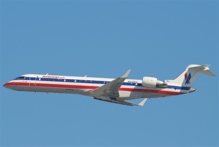 American Eagle Canadair CRJ700; N539EA@LAX;10.10.2011 622dr (6413714673)