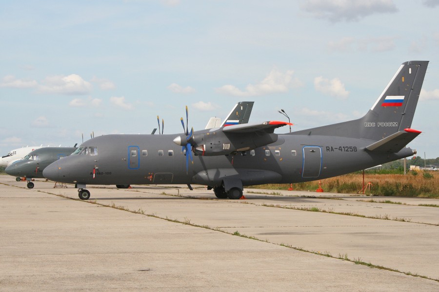 Antonov An-140-100 RA-41258 (8554953765)