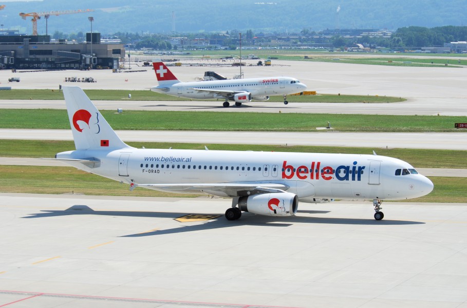 Belle Air Airbus A320; F-ORAD@ZRH;16.07.2010 583dn (4800086762)