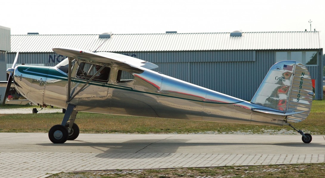 Cessna 140 (NC89109) 08