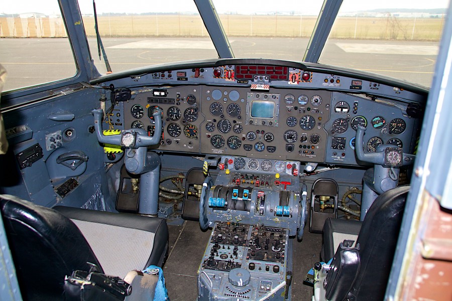 Cockpit N262 n60