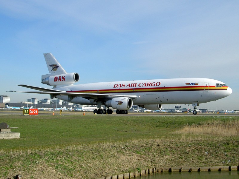 DC-10 DAS Air Cargo at Schiphol pic1