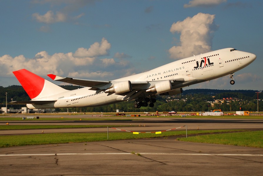 JAL Japan Airlines Boeing 747-400, JA8901@ZRH,30.07.2007-484bl - Flickr - Aero Icarus