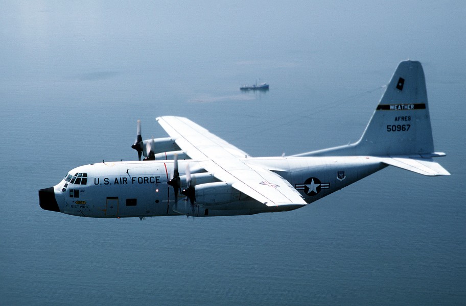 Lockheed WC-130 (2152189123)