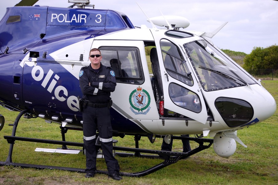 Pilot of POLAIR 3 - Flickr - Highway Patrol Images