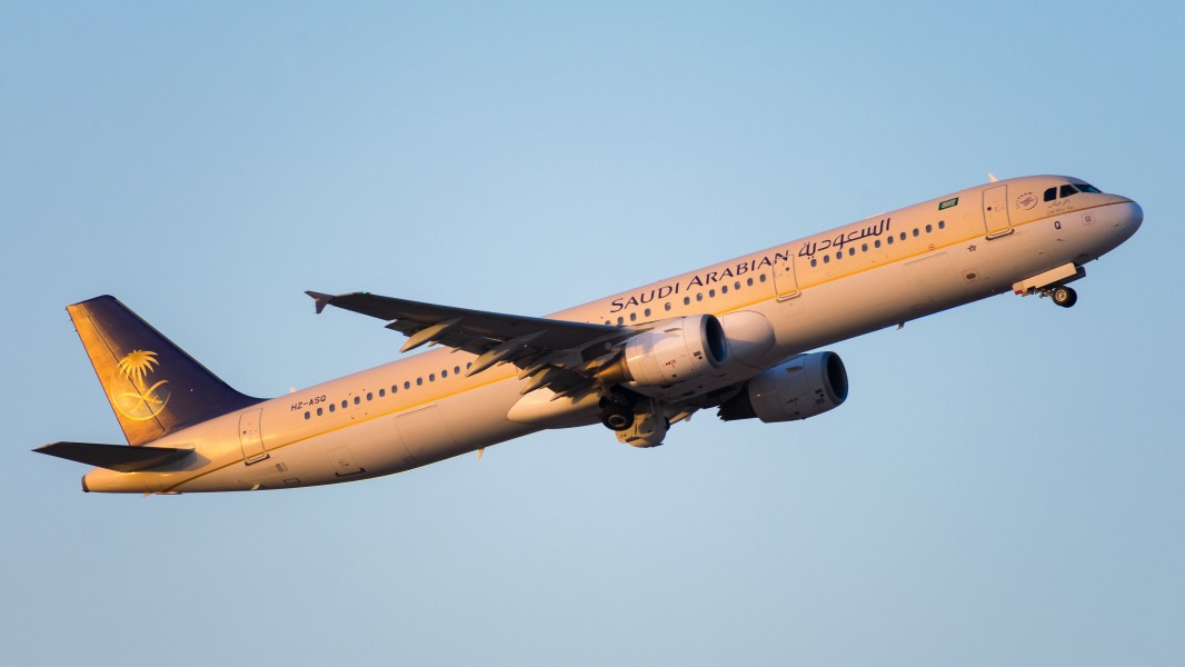 Saudi Airlines A321 Takeoff