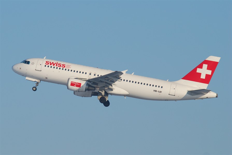 Swiss Airbus A320-214; HB-IJV@ZRH;26.12.2010 591ah (5318933029)